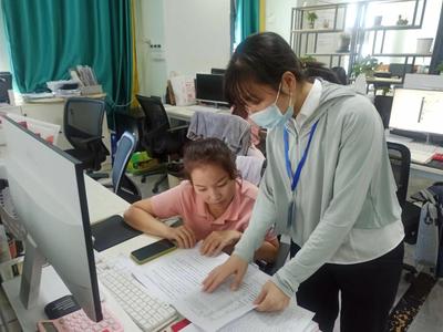 撫州國家高新技術(shù)產(chǎn)業(yè)開發(fā)區(qū) 工作動態(tài) 高質(zhì)量落實(shí)惠企政策 助力企業(yè)&ldquo;輕裝上陣&rdquo;